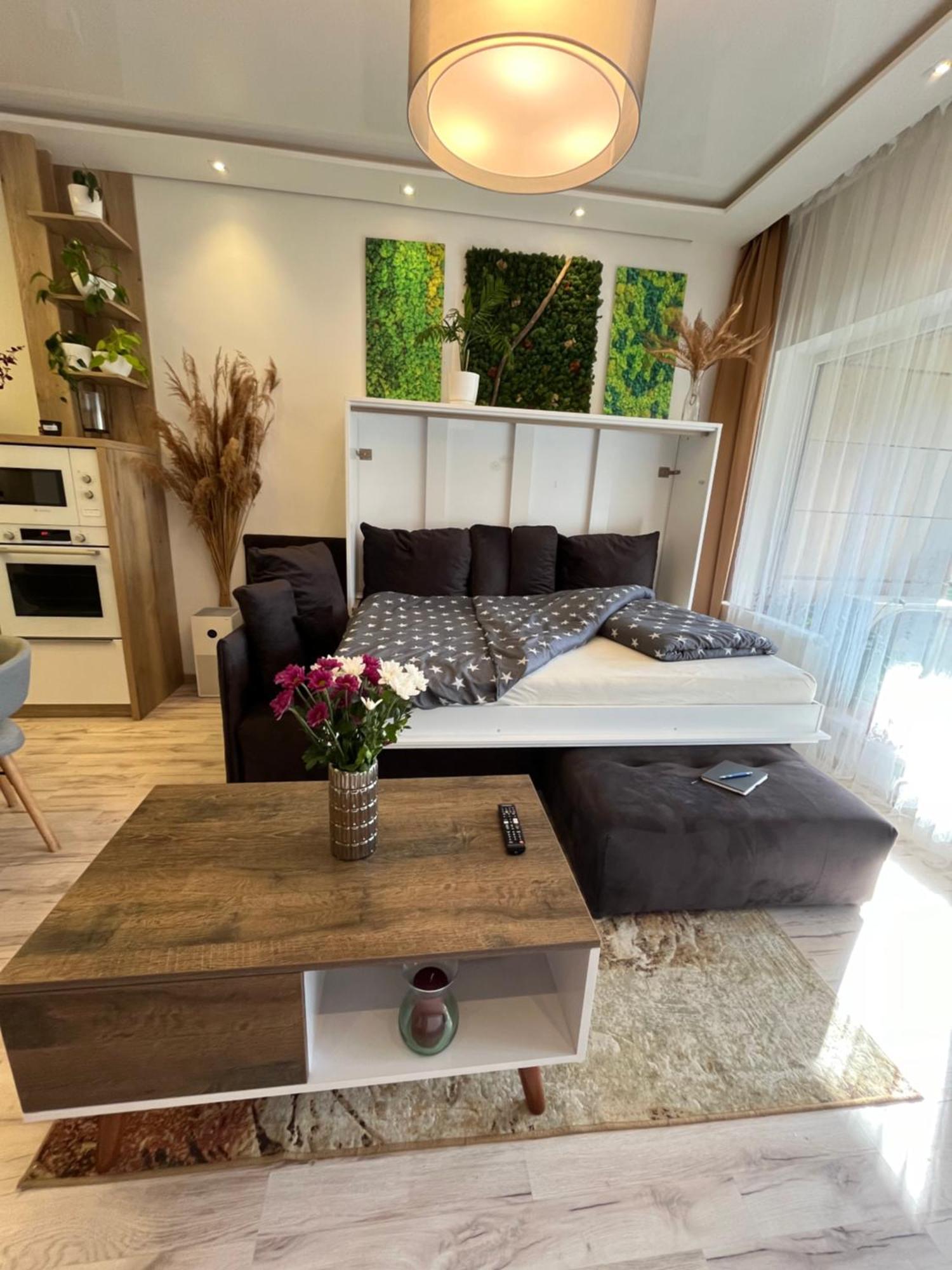 Cozy Close To The Center Apartment Pressburg